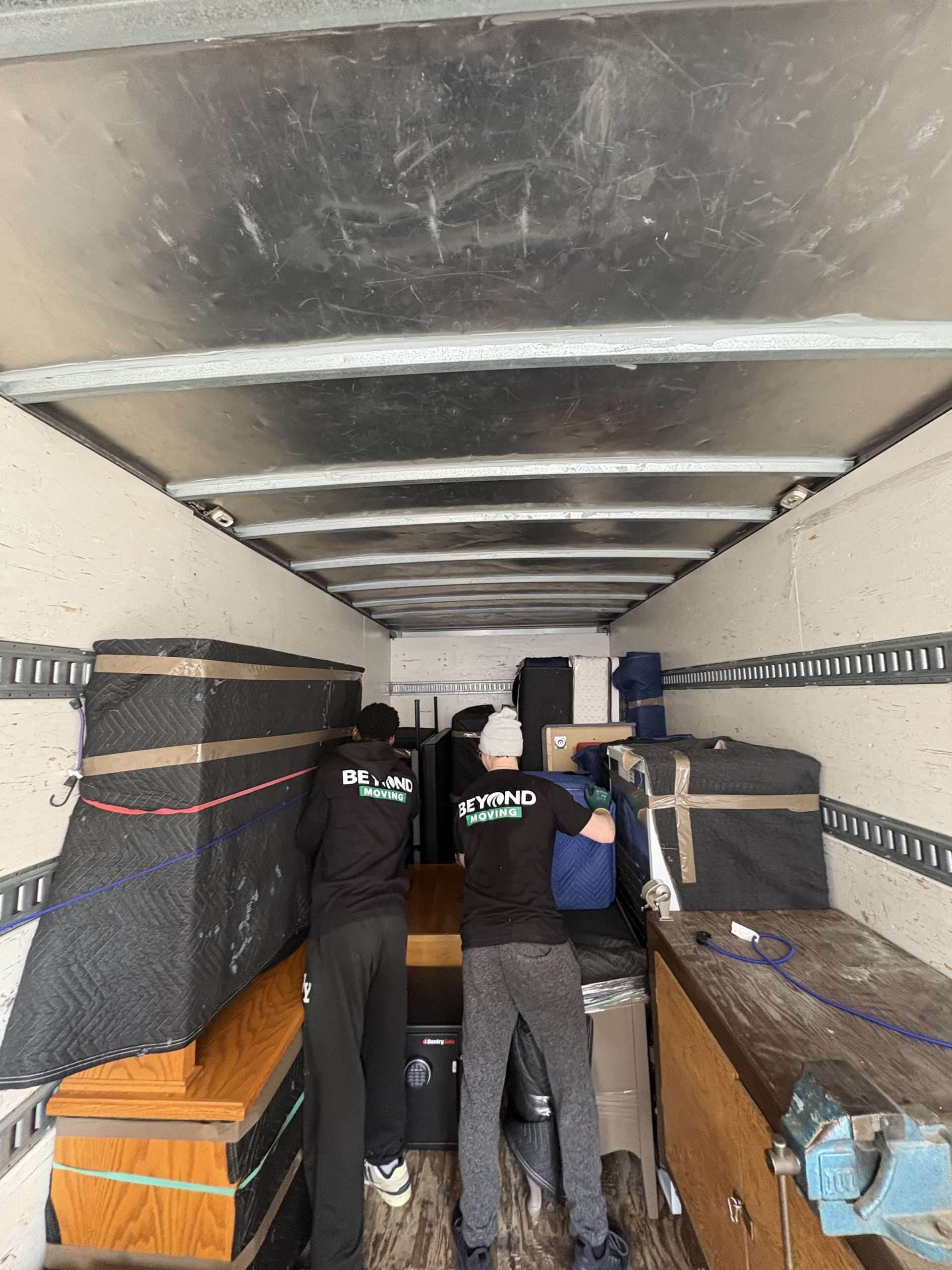 Beyond Moving crew Lethbridge